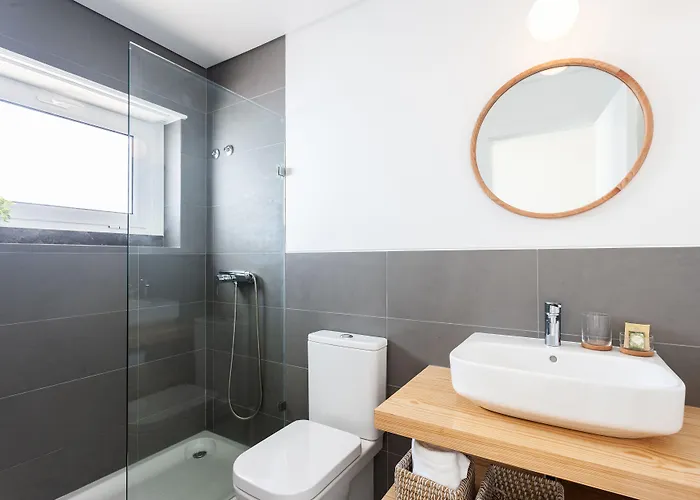 Blue Buddha & Pensión 2*