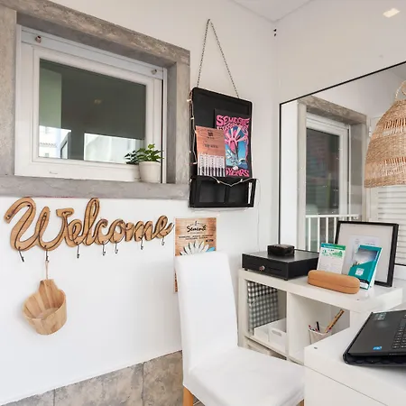 Blue Buddha & إيريسييرا