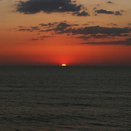 Blue Buddha & Affittacamere Ericeira