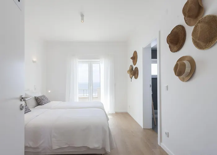 Blue Buddha & 2* Ericeira