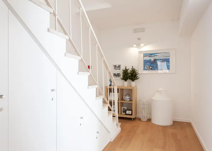 Blue Buddha & Konukevi Ericeira